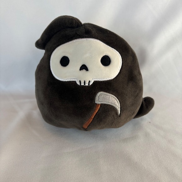 Squishable Skeleton Grim Reaper Plush Halloween Spooky Soft Toy Black 5 inch - Picture 3 of 6